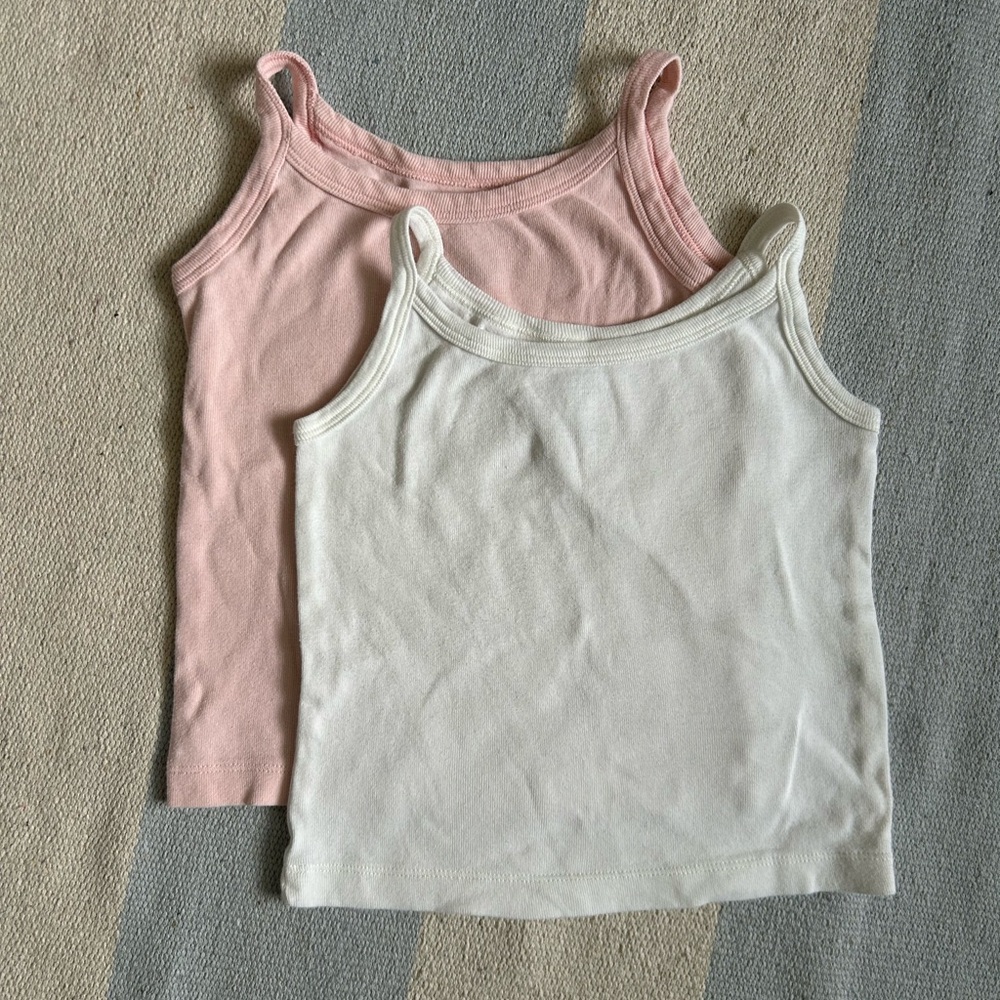 2 pack Gap organic cotton Girls Tank Tops
